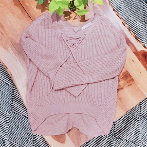 Seven Sisters- High-Low Knit Strappy Front V Neck Knit Sweater - Picture 3 of 9